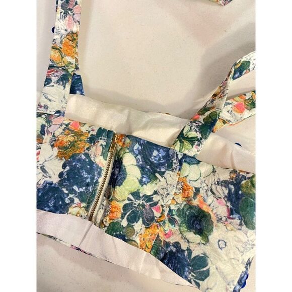 Nichole Lynel Sequin Floral Shorts Midrif Top Outfit Small - Picture 7 of 8